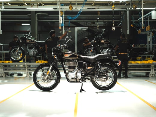 Royal_Enfield_Bullet_02