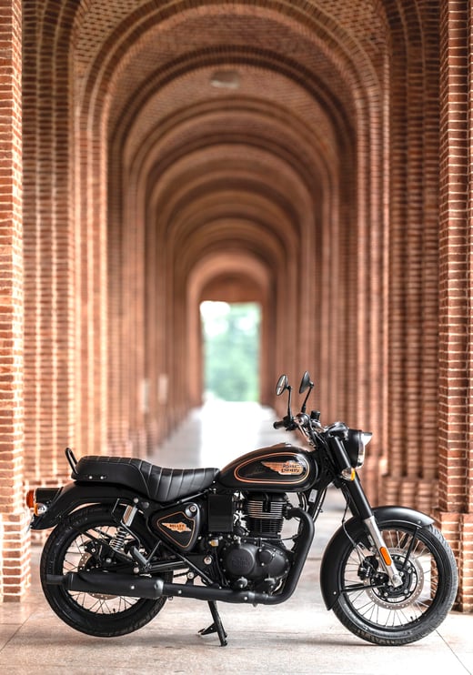 Royal_Enfield_Bullet_04-scaled